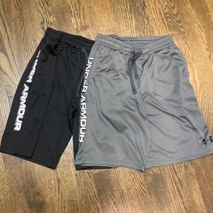 Two pack - UA shorts, YXL